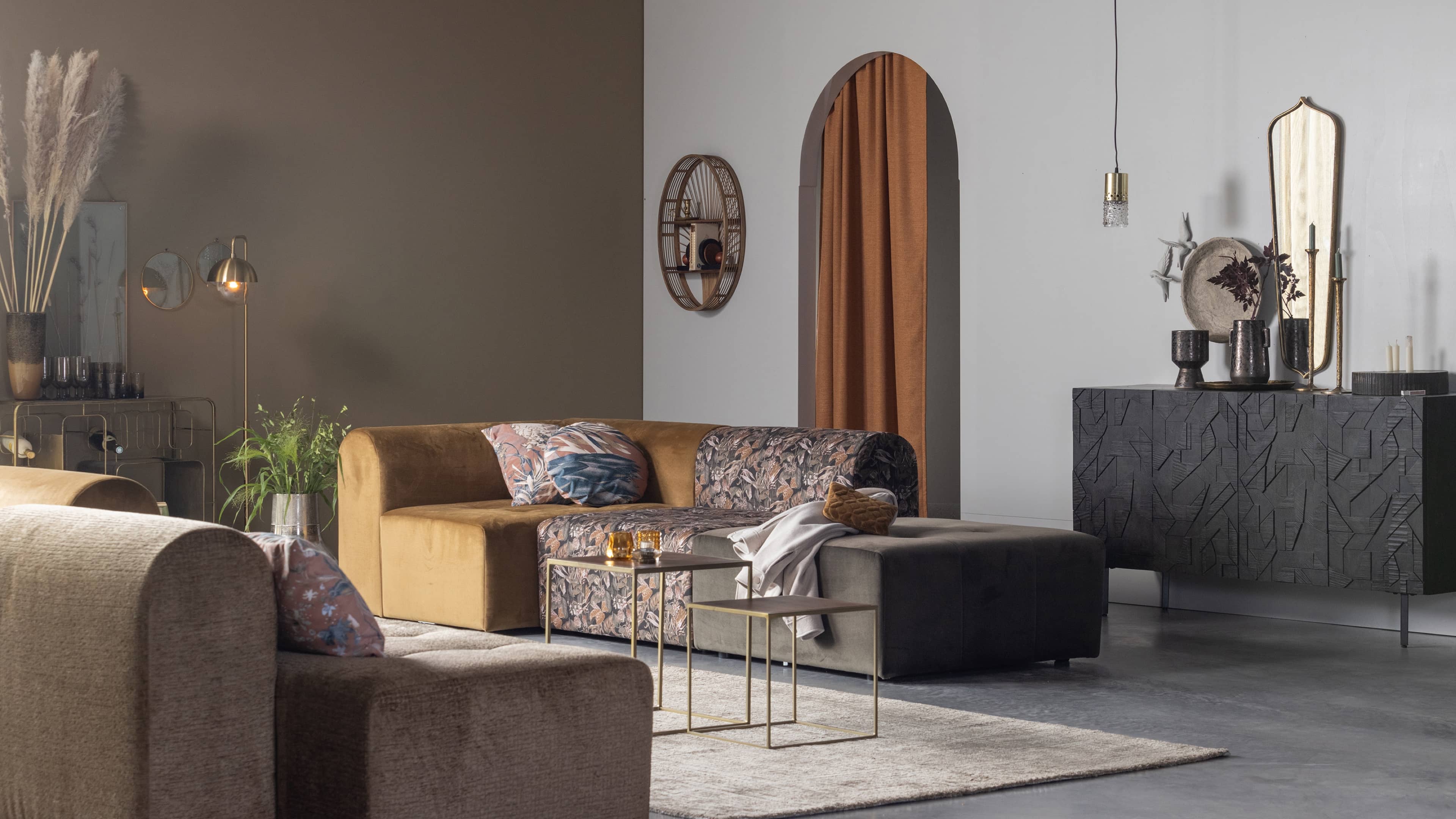 Endeavour Basiclabel case